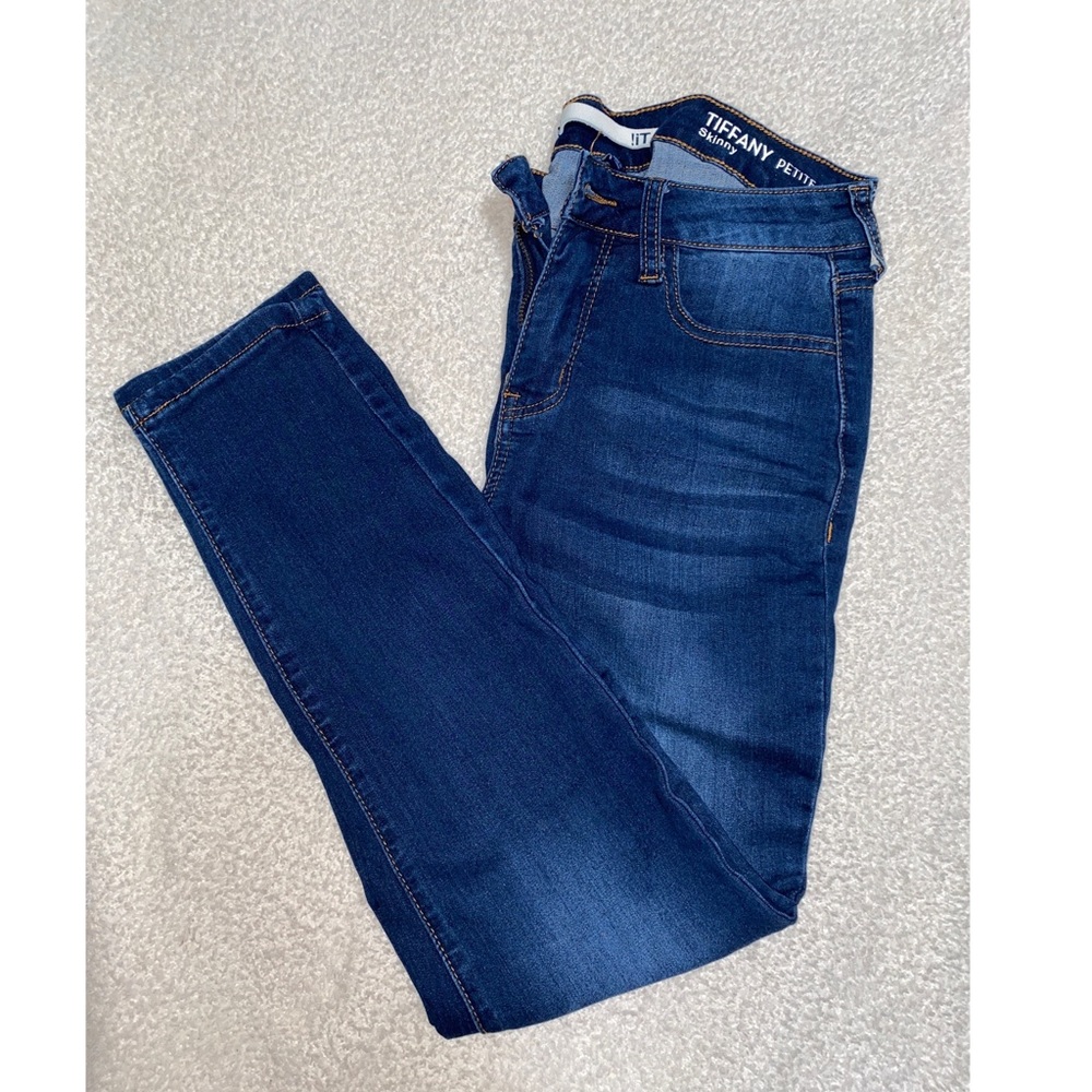 !itTiffany petite jeans.